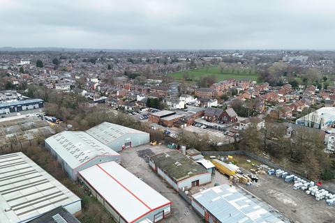 Warehouse to rent, Preistley Rd Manchester M28 2LX
