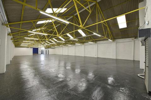 Warehouse to rent, Shepley Rd Manchester M34 5DW