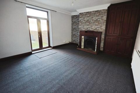 4 bedroom end of terrace house for sale, Grey Street, Crook