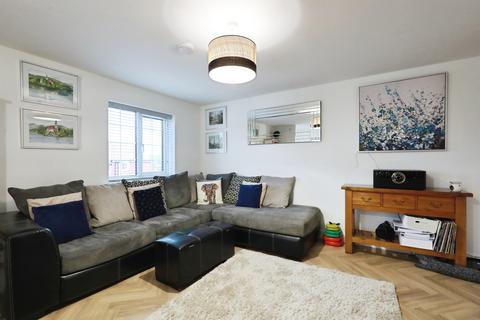 1 bedroom maisonette for sale, Yarrow Road, WARWICK
