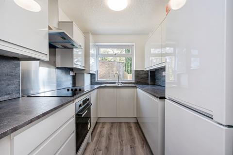 undefined, Richmond Hill, Luton