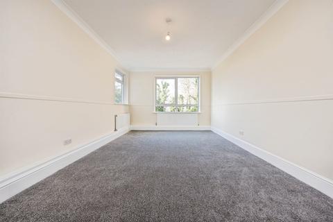 undefined, Richmond Hill, Luton