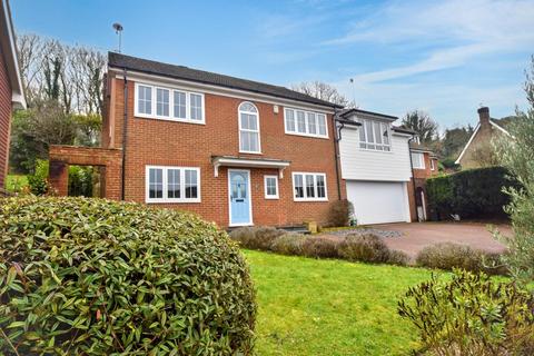 5 bedroom detached house for sale, Cranborne Avenue, Eastbourne BN20
