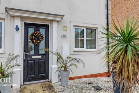 4 bedroom semi-detached house for sale, Hedge Sparrow Road, Stowmarket