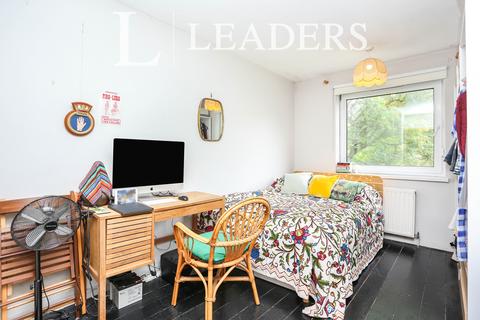 1 bedroom flat to rent, Grove Lane, London, SE5