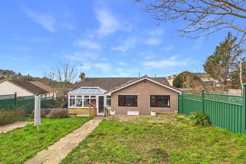 3 bedroom bungalow for sale, Bath Road, Stroud, Gloucestershire, GL5