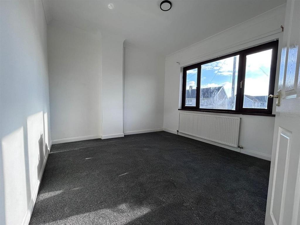 Front Double Bedroom