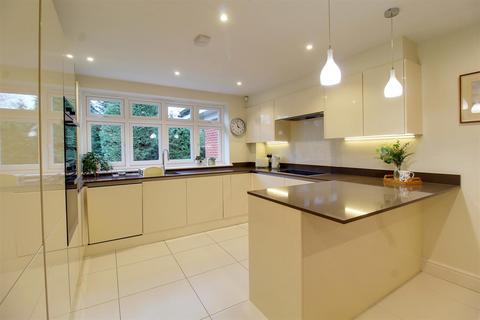 2 bedroom apartment for sale, Bradmore House, Brookmans Park AL9