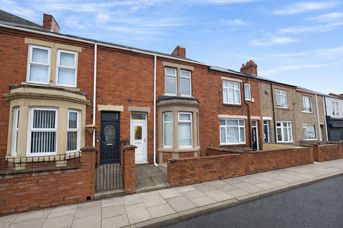 3 bedroom terraced house for sale, Dunston Road, Gateshead NE11
