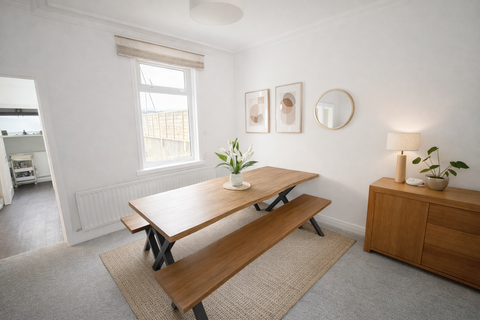 3 bedroom terraced house for sale, Dunston Road, Gateshead NE11