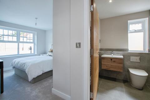 2 bedroom apartment for sale, Christchurch Road, Ferndown