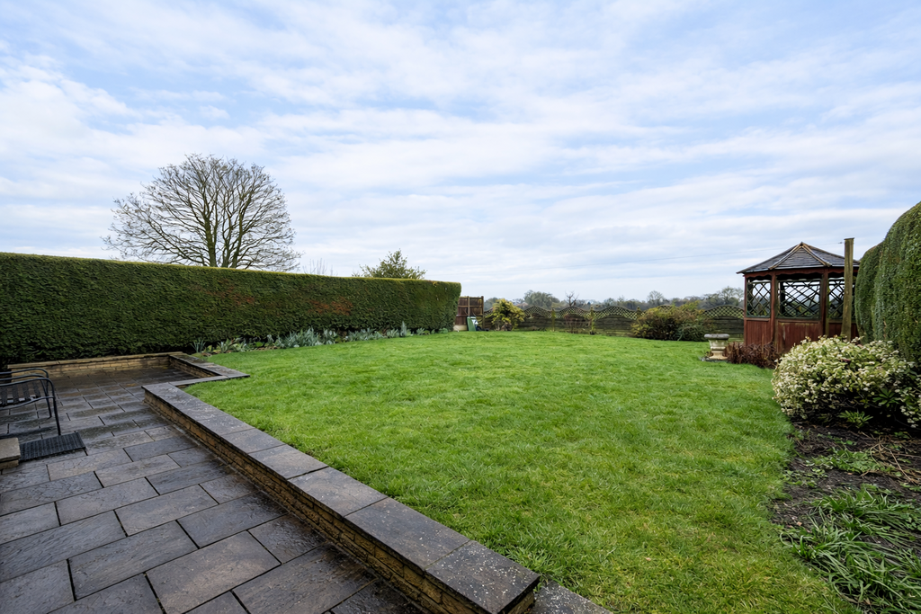 Meadow View Back Garden