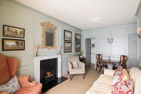 Pall Mall, London SW1Y