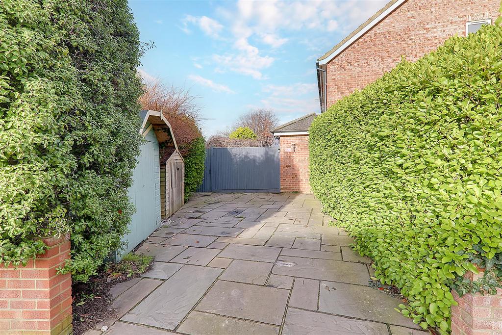 Private Driveway