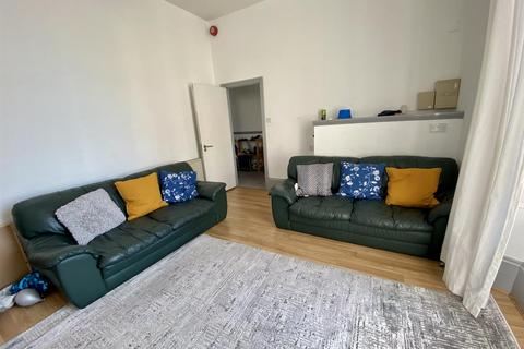 undefined, 1 Radnor Street, Plymouth PL4