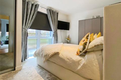 2 bedroom apartment for sale, Princess Marina Drive, Arborfield Green, Reading