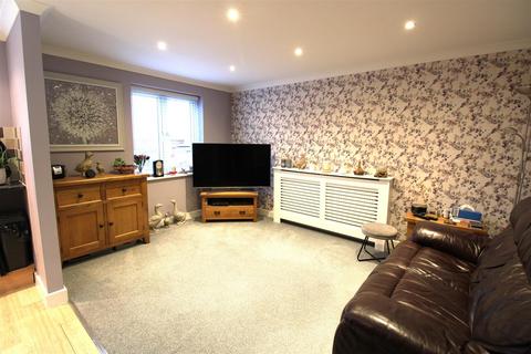 undefined, 28 Newport Road, Cowes PO31