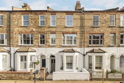 5 bedroom flat to rent, Atherton Street, London SW11