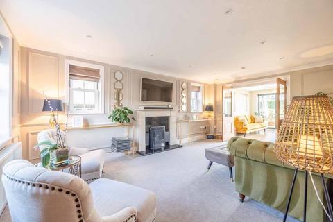 5 bedroom detached house for sale, Horton Road, Datchet SL3