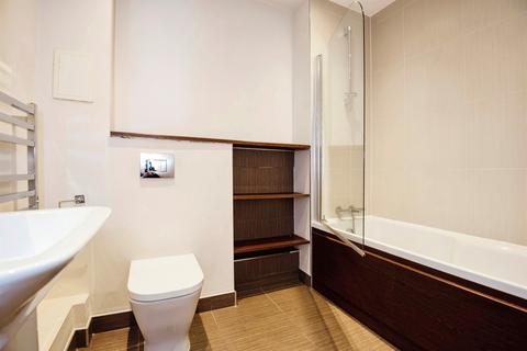 2 bedroom apartment for sale, Ocean Drive, Gillingham