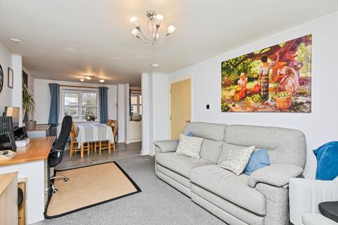 2 bedroom flat for sale, Coral Close, Derby