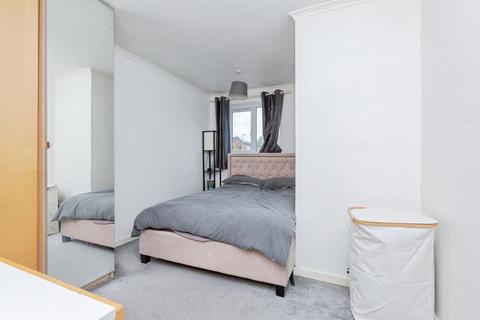 3 bedroom end of terrace house for sale, Shakespeare Close, Leicester