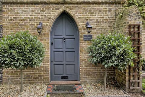 2 bedroom semi-detached house for sale, Montefiore Avenue, Ramsgate