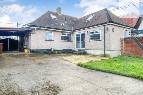 3 bedroom bungalow for sale, Leigh Road, Canvey Island