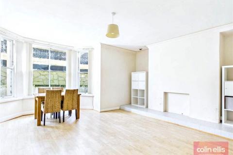 undefined, Albion Court, 14 Albion Road, Scarborough, North Yorkshire, YO11 2BT