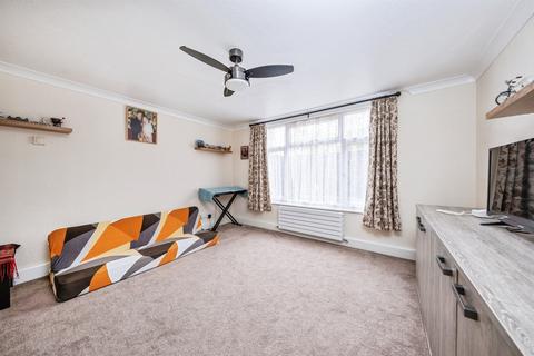 undefined, Angel Close, Pennyland, Milton Keynes