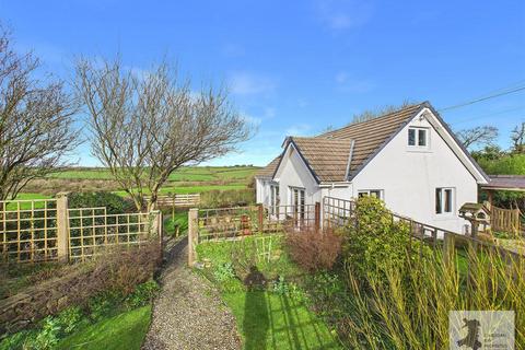 3 bedroom detached bungalow for sale, Caemorgan Road, Cardigan