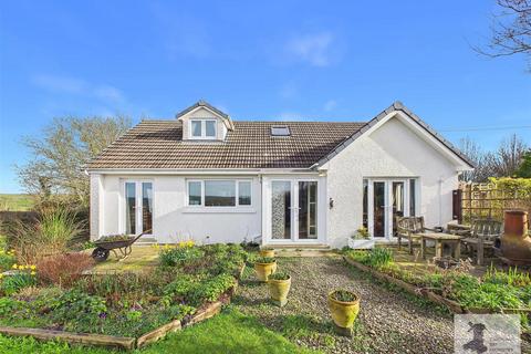 3 bedroom detached bungalow for sale, Caemorgan Road, Cardigan