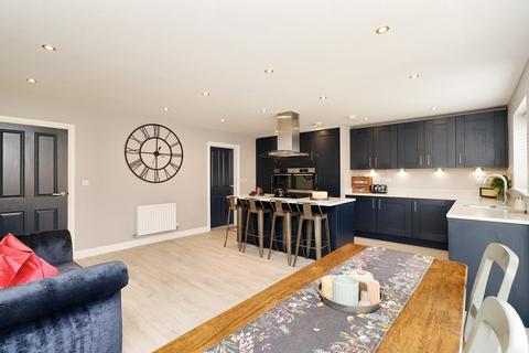 5 bedroom detached house for sale, Hole Beck Drive, Kirklevington, Yarm, TS15 9YF