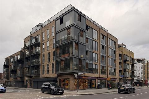 3 bedroom apartment for sale, Carlton Grove, Peckham, SE15
