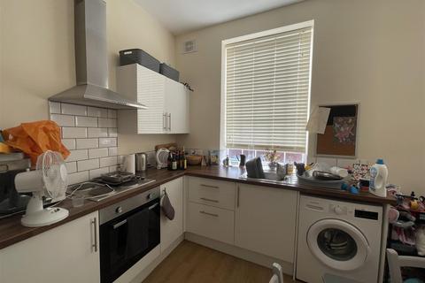 2 bedroom flat to rent, Wood Street*, Ilkeston DE7