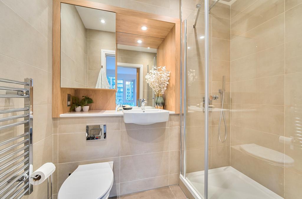 1409687-7-6995ec7...
