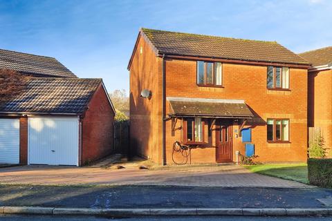 4 bedroom detached house for sale, Manor Court Drive, Handsacre, RUGELEY