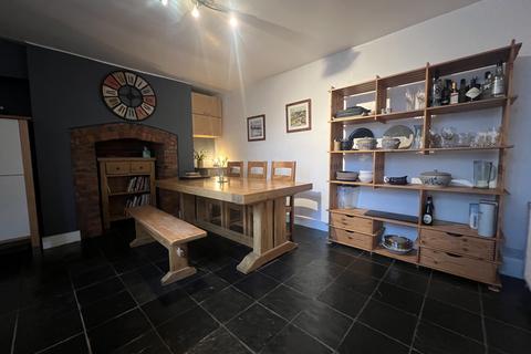 5 bedroom terraced house for sale, Ashton Old Road, Openshaw