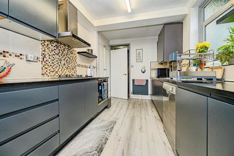 3 bedroom semi-detached house for sale, Stonecross Road, Hatfield