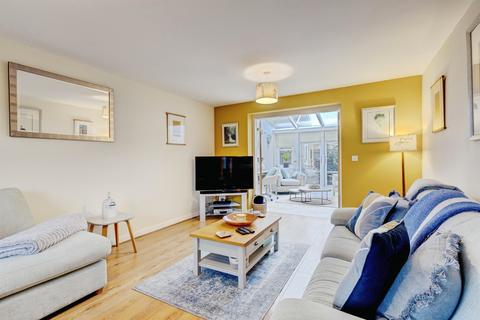 4 bedroom detached house for sale, Park Road, Hartwell, Northampton
