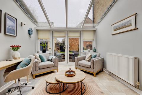 4 bedroom detached house for sale, Park Road, Hartwell, Northampton