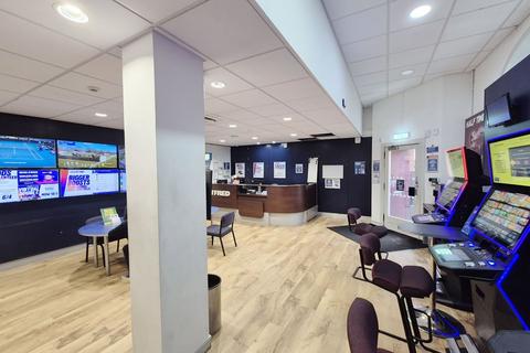 Property for sale, High Street, Let Betfred Investment, Falkirk FK1