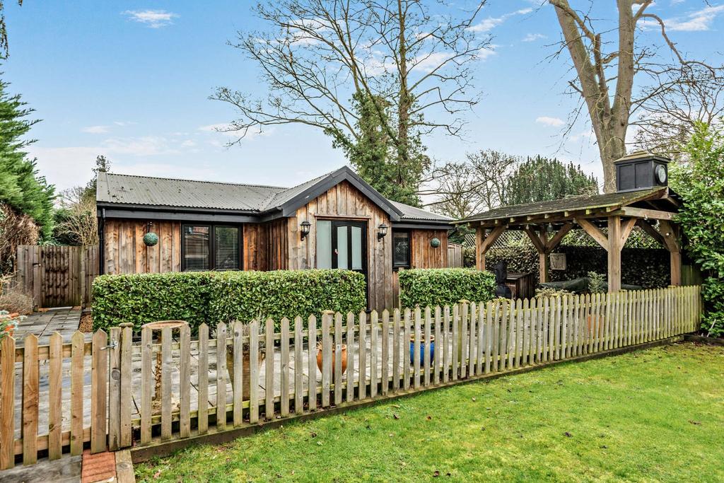 Detached Annexe