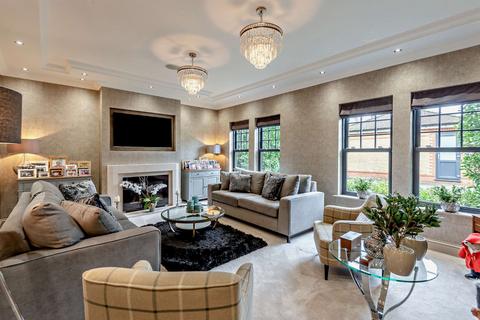 undefined, Bolton Avenue, Windsor, Berkshire