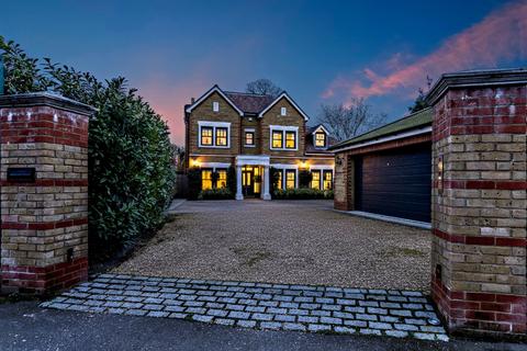 undefined, Bolton Avenue, Windsor, Berkshire
