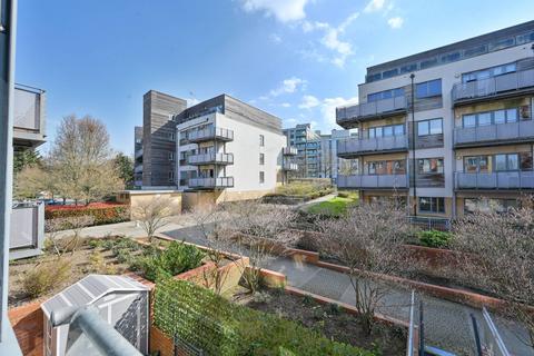2 bedroom flat to rent, Agate Close, Acton, London, NW10