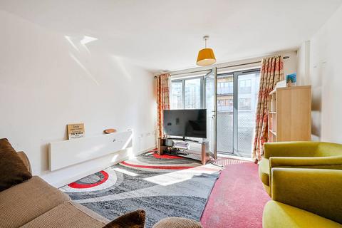 Agate Close, Acton, London, NW10