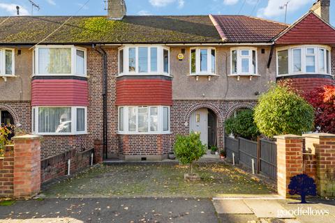 3 bedroom terraced house to rent, Churston Drive, Morden SM4