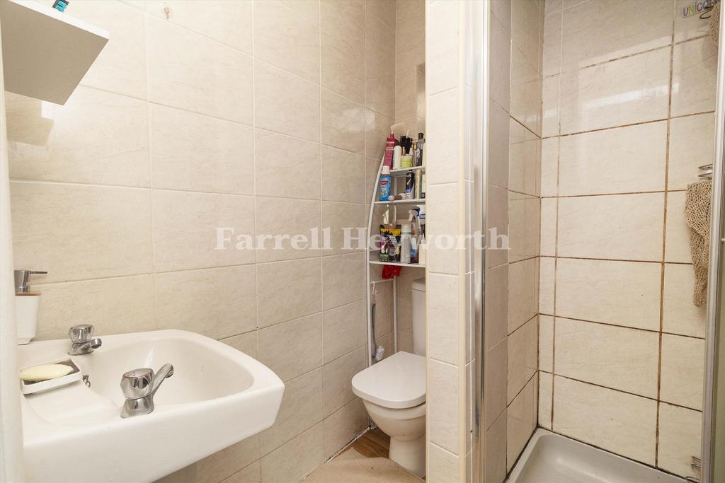 Flat 2 Shower Room