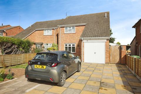 3 bedroom detached house for sale, The Gardens, Radford Semele, Leamington Spa